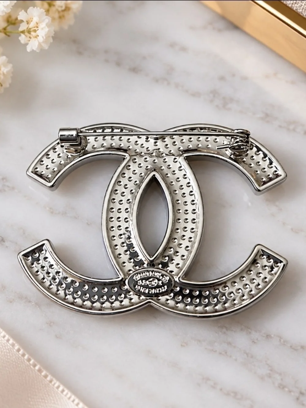 Pearl & Crystal Brooch in Silver